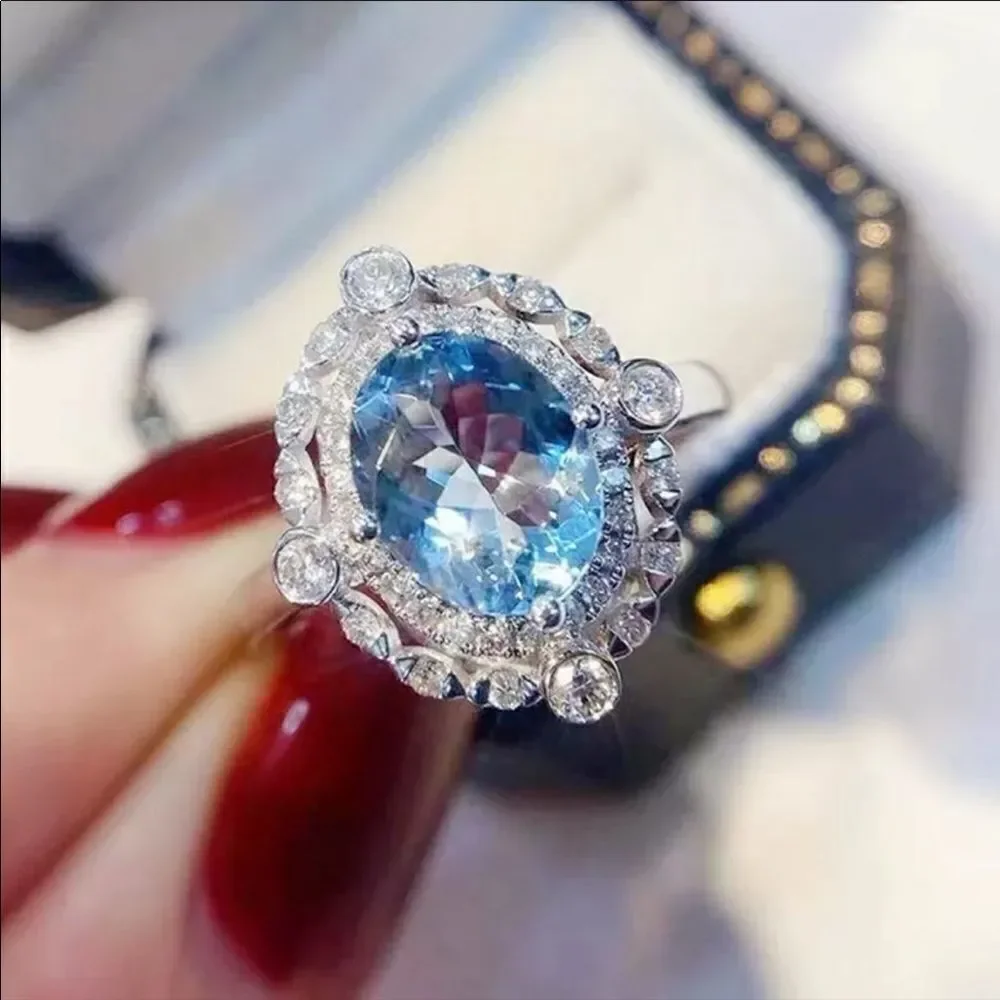 The Marina Statement Ring in Topaz and 925 sz 8
